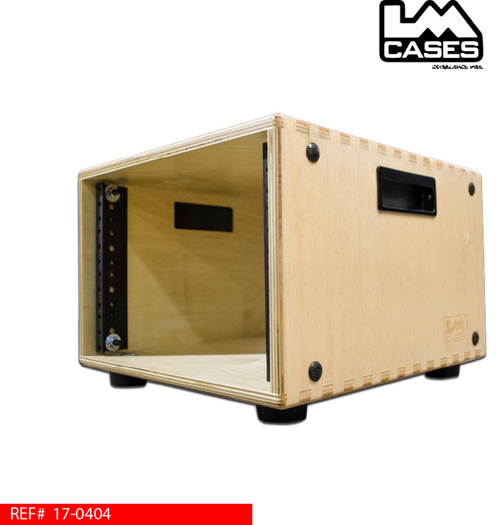 4_space_half_width_studio_rack_lm_cases.jpg