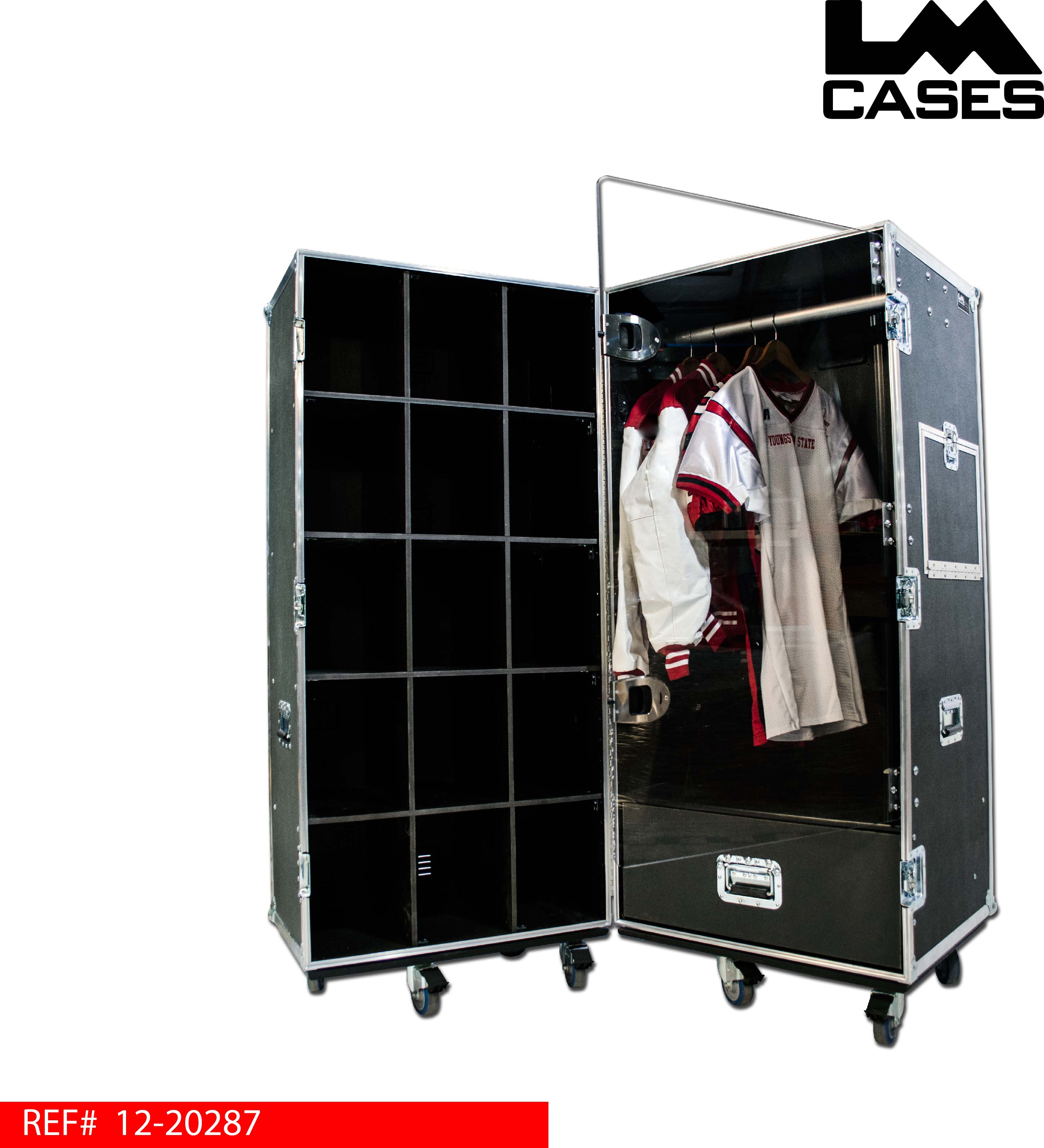 coaches_locker_room_trunk.jpg