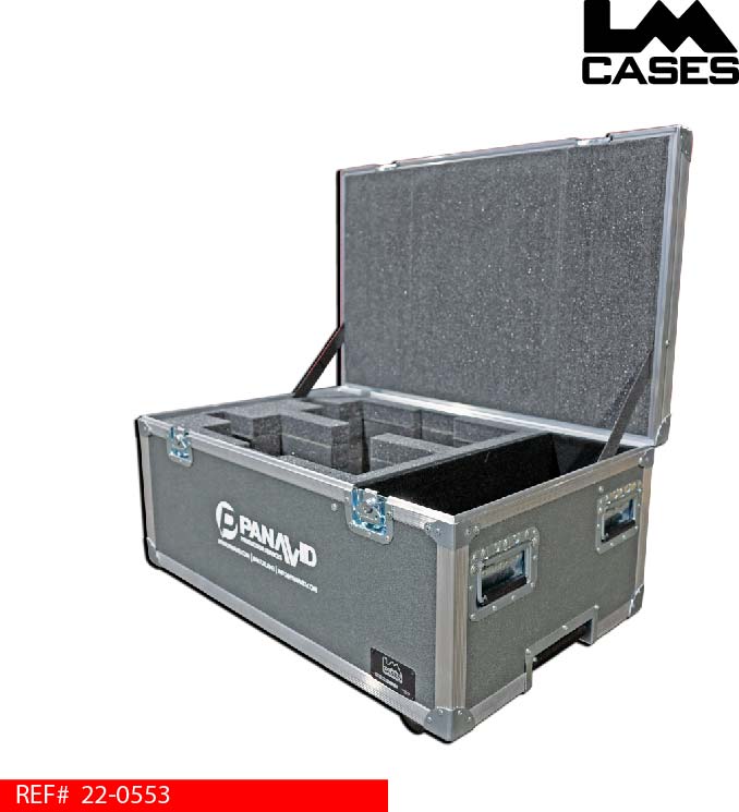 custom_road_case_for_meyer_x20_speakers.jpg