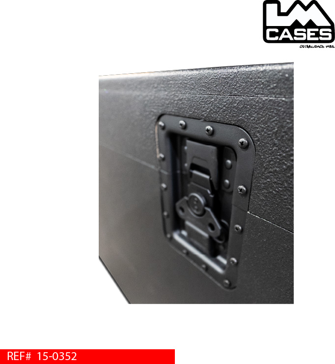 double_recessed_black_latch_for_feeder_cable_trunk.jpg