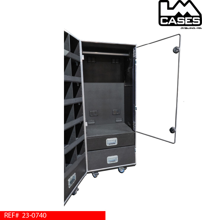 hanging_clothes_compartment_with_clear_plastic_door_for_coaches.jpg