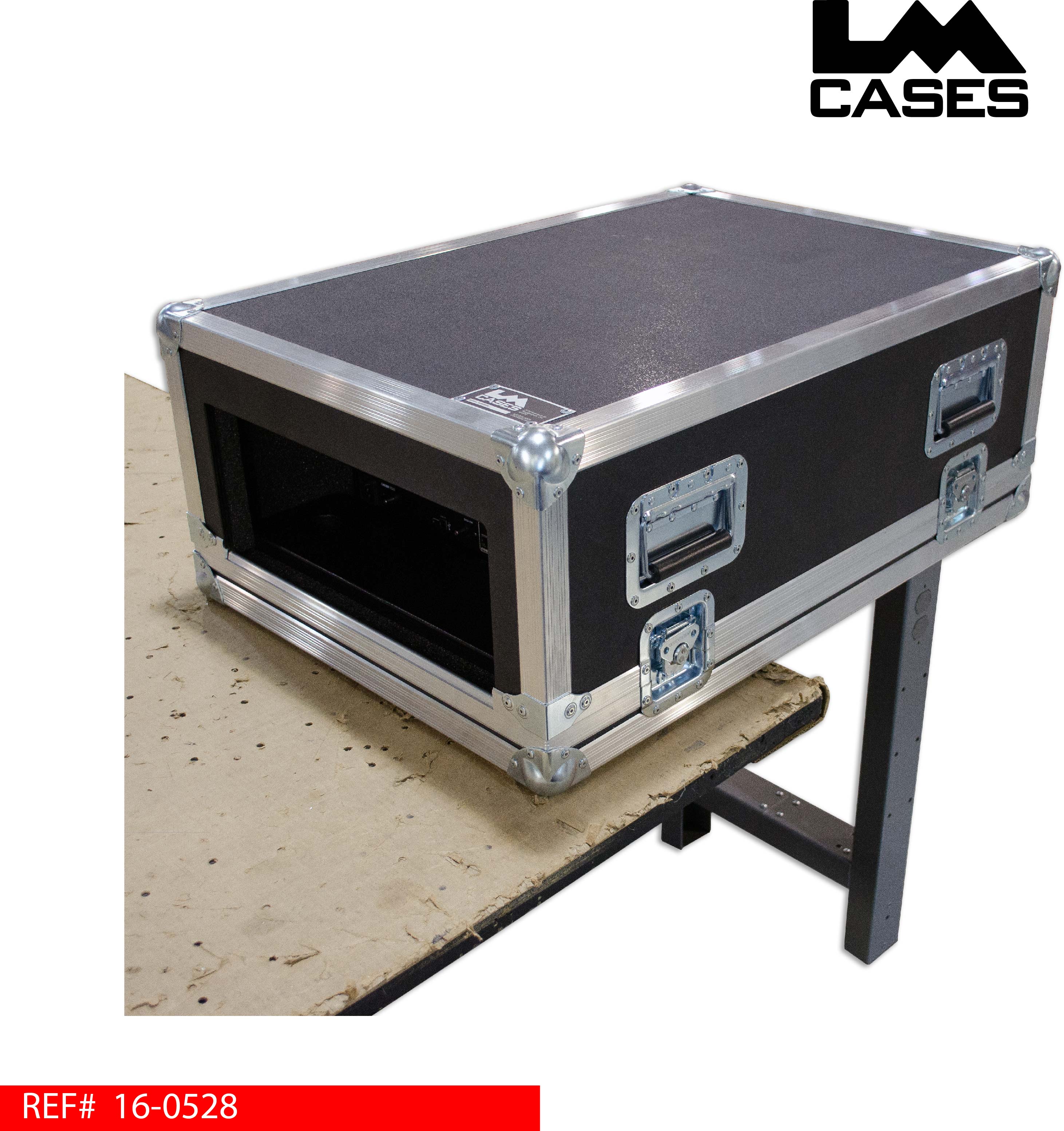 midas_m32r_install_mixer_case_with_lid_rear_view.jpg