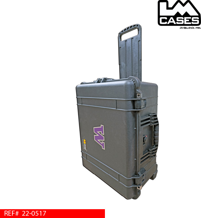 pelican_transport_case_with_custom_school_logo_for_mens_discus.jpg