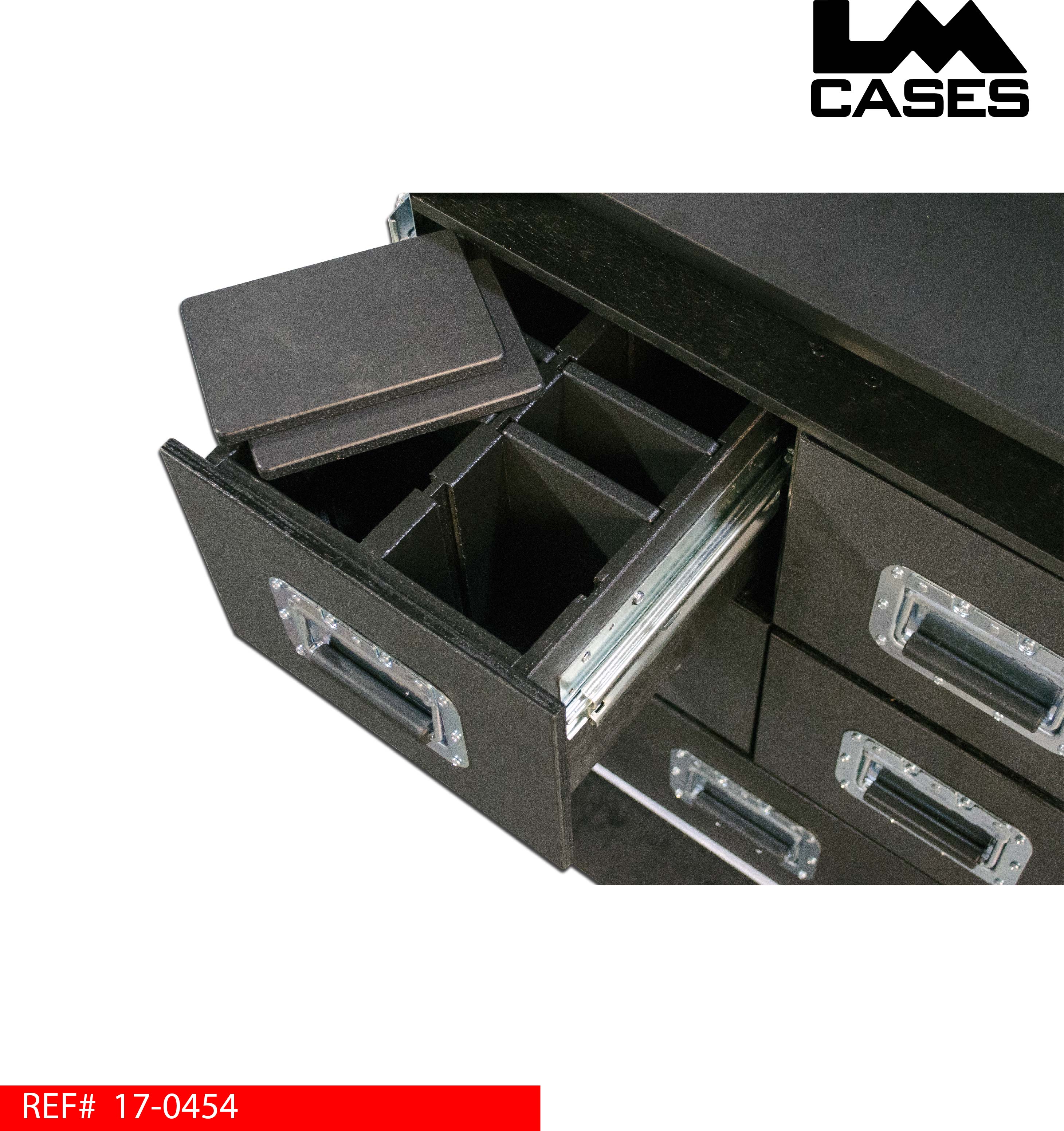 removable-adjustable-workbox-drawer-divider-lm-cases.jpg