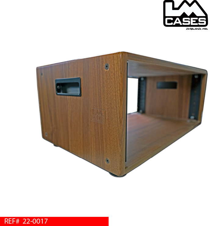 solid_walnut_4ru_studio_rack_shell_lm_cases.jpg